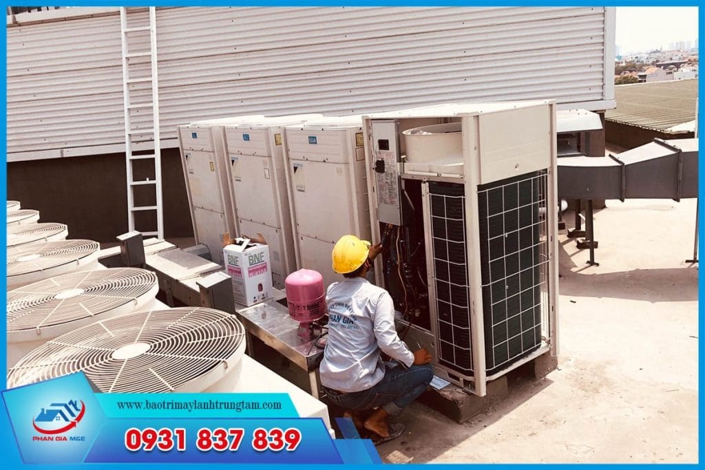 Điện Lạnh Phan Gia – Đơn vị bảo trì máy lạnh trung tâm VRV, VRF uy tín, chất lượng